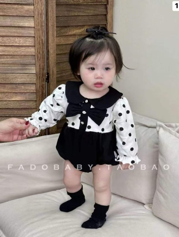 翻领长袖连体包屁衣81001