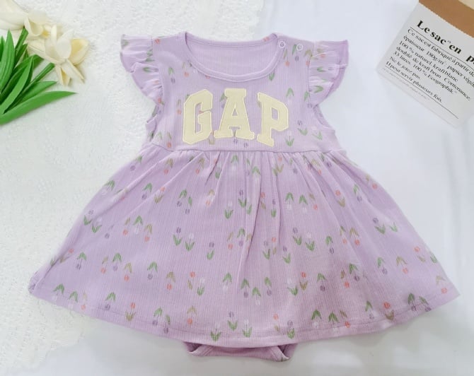 Baby Gap 飞袖连身哈裙 G4038