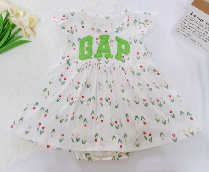 Baby Gap 飞袖连身哈裙 G4035