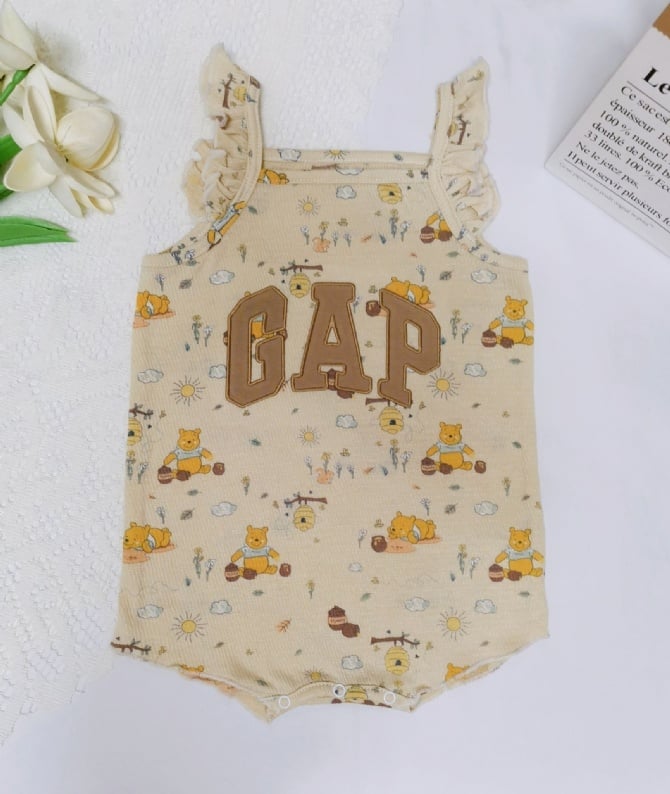 Baby gap 飞袖三角爬爬衣 G4026