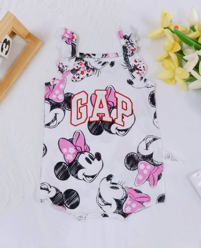 Baby gap 飞袖三角爬爬衣 G4030