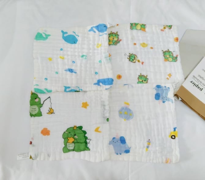 6层纱布手帕25x25cm 1553（1袋4件）