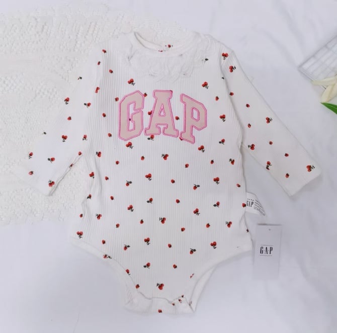 BABY GAP花边长袖三角爬G4203