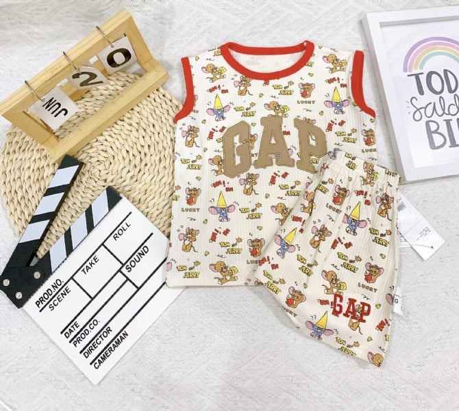 BABY GAP背心套装 G4335