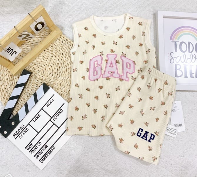 BABY GAP背心套装 G4336