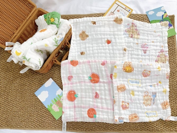 6层纱布手帕25x25cm【1561】（1袋4件）