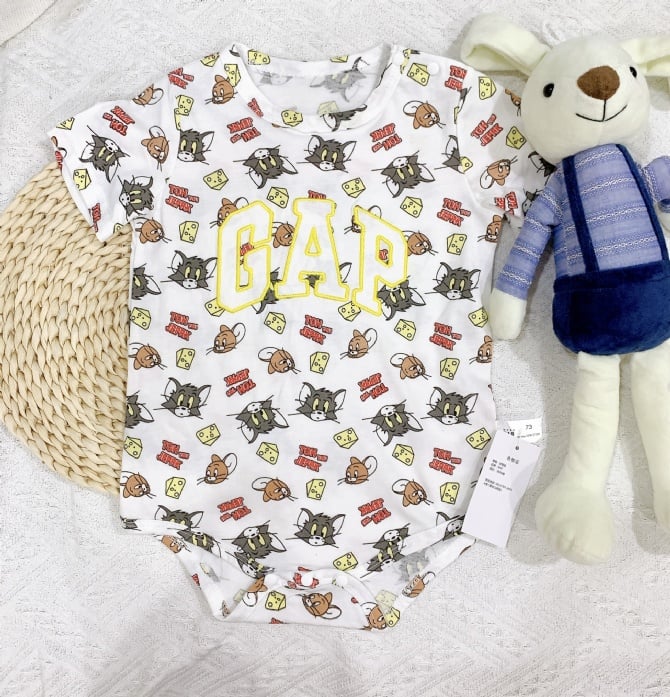 BABY GAP ROMPER G4391
