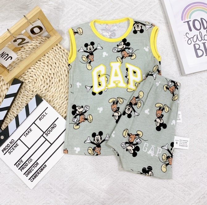 BABY GAP背心套装 G4466